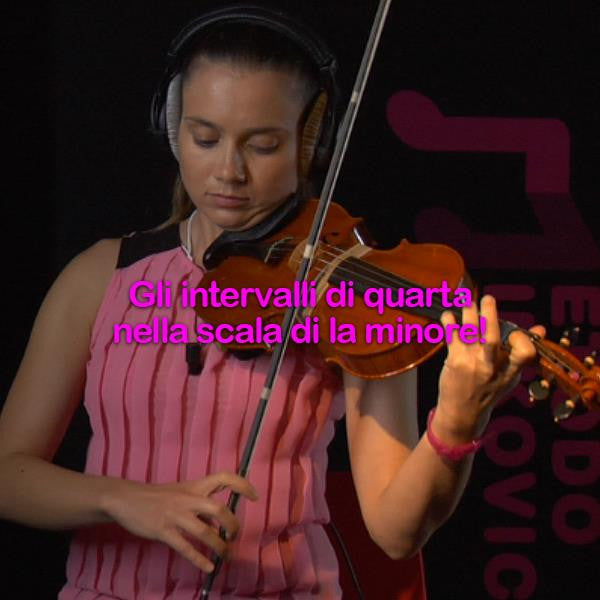 Lezione 108: Gli intervalli di quarta nella scala di la minore! - violino online, play violin online,   - tocar violin online, уроки игры на скрипке, Metodo Mirkovic - cours de violon en ligne, geige online lernen